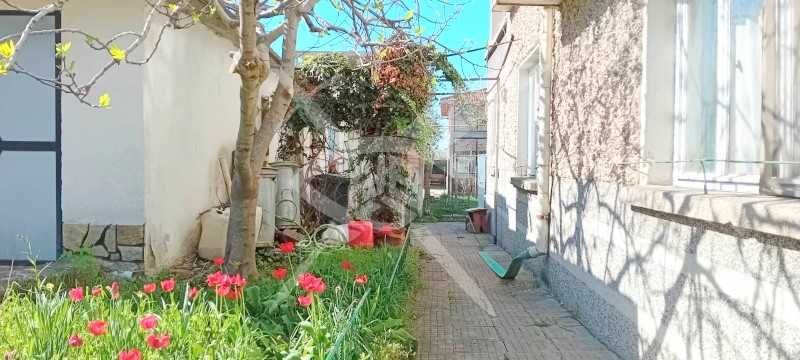 Продава се Къща в Айтос - 310 кв.м за 1130 €/кв.м - Снимка #2