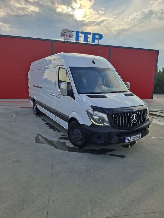 Vind mercedes sprinter 319 euro 6 anul 2017