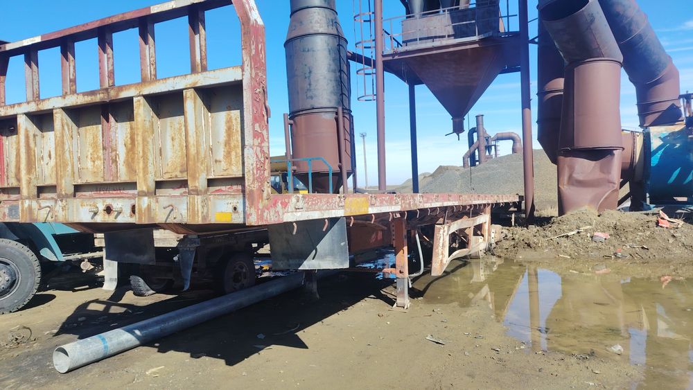 Продам прицеп китайский