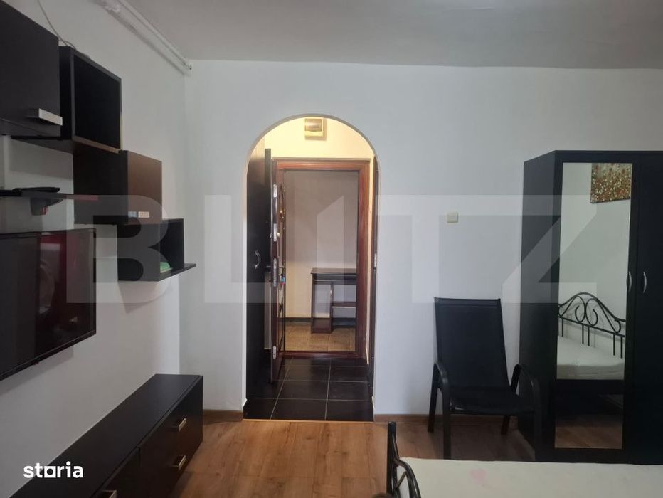 Garsoniera de inchiriat, 27 mp, zona Micro 9 — fotografia 1