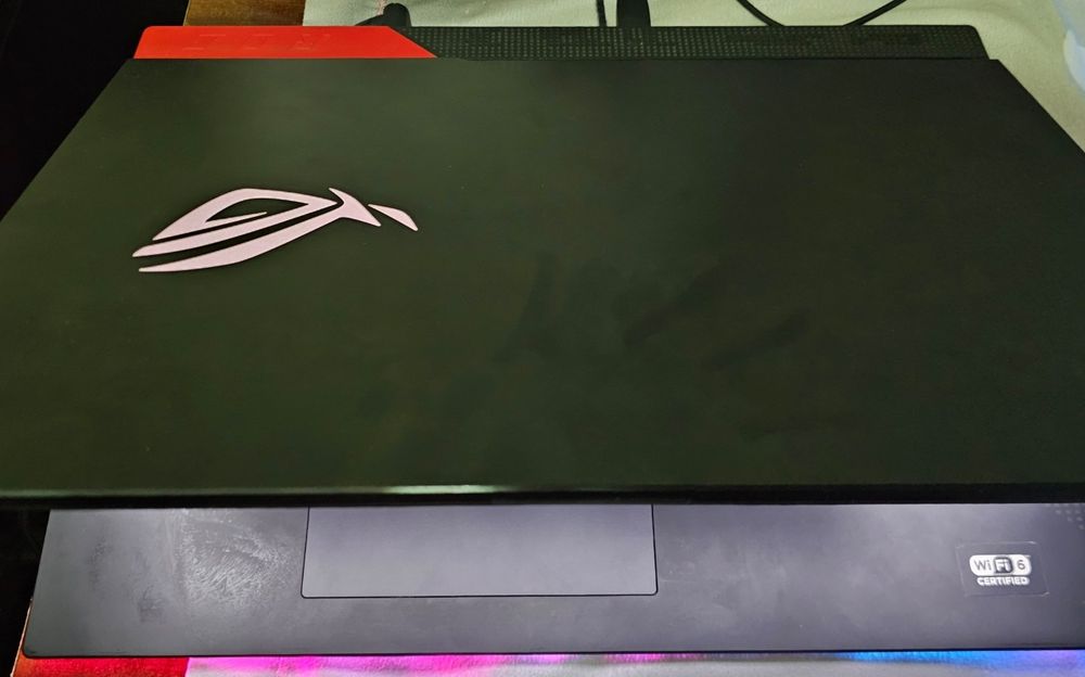 ASUS ROG strix G17 (G713)