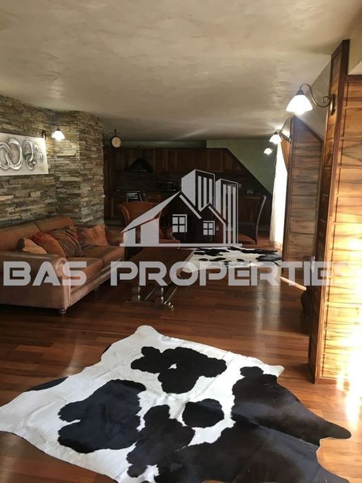 Продава се Тристаен апартамент в София, Зона Б-18 - 125 кв.м за 1506 €/кв.м - Снимка #2