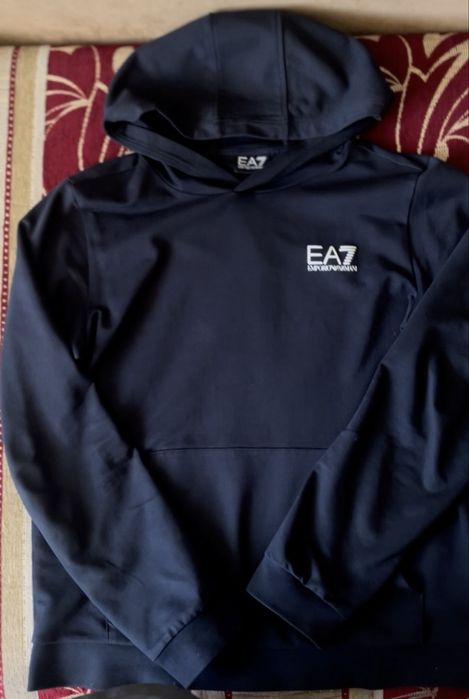 Оригинал Худи EA7