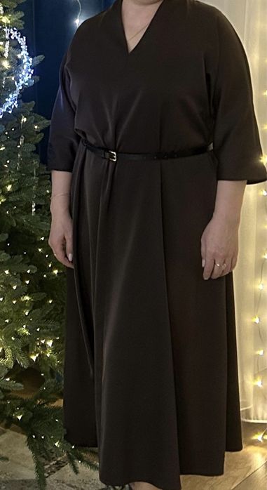 Продается женское платье