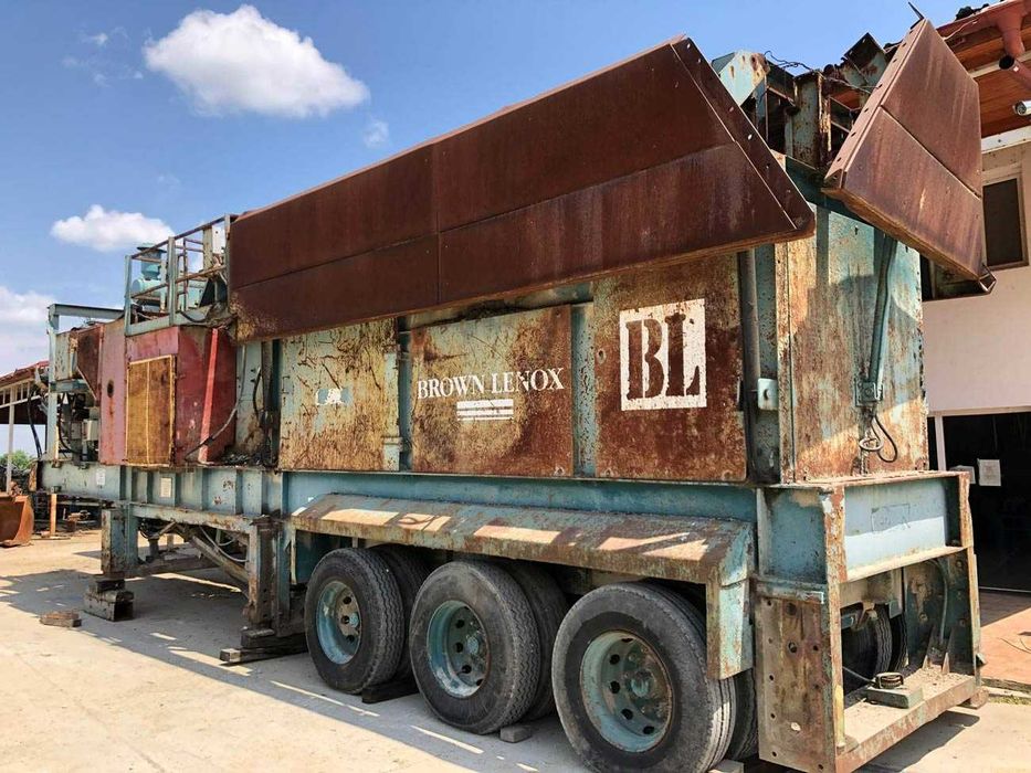 Concasor mobil cu falci Brown Lenox