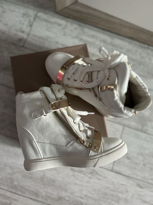 Дамски боти