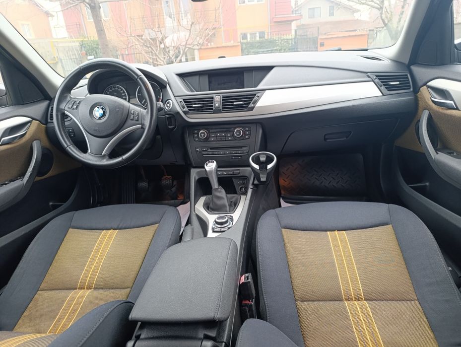Proprietar vând BMW x1 xDrive