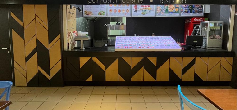 Продам точку фастфуда в торговом доме