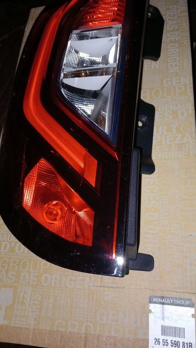 Lampă stop stanga Renault Kangoo III