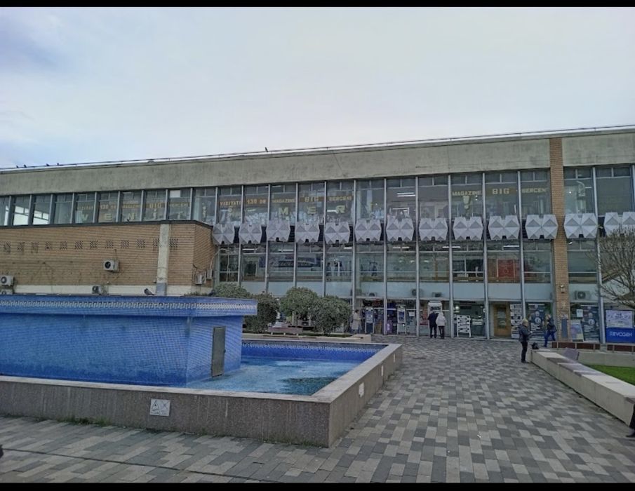 Vand afacere in complexul comercial big berceni