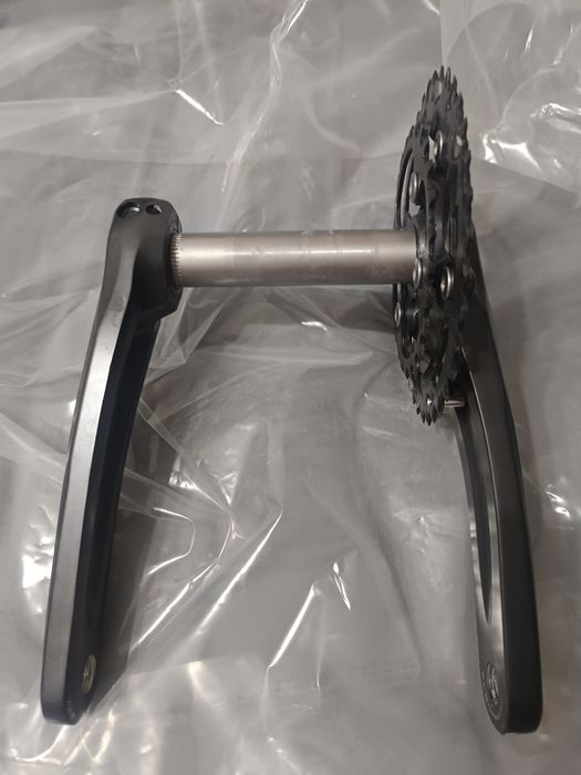 Angrenaj pedalier Shimano Deore