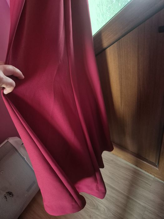 Елегантна дълга рокля