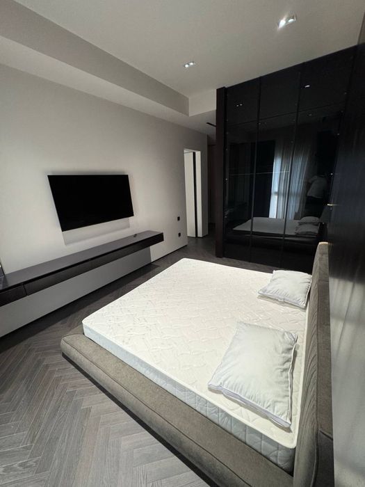 Сдается в аренду 2 комнатная квартира с Миробад Авеню