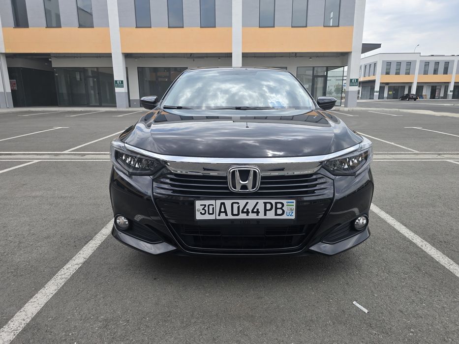 Honda Krayder kafoloti bilan