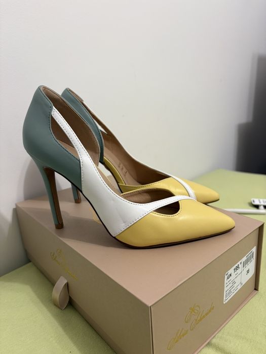 Дамски обувки от естествена кожа. По договаряне