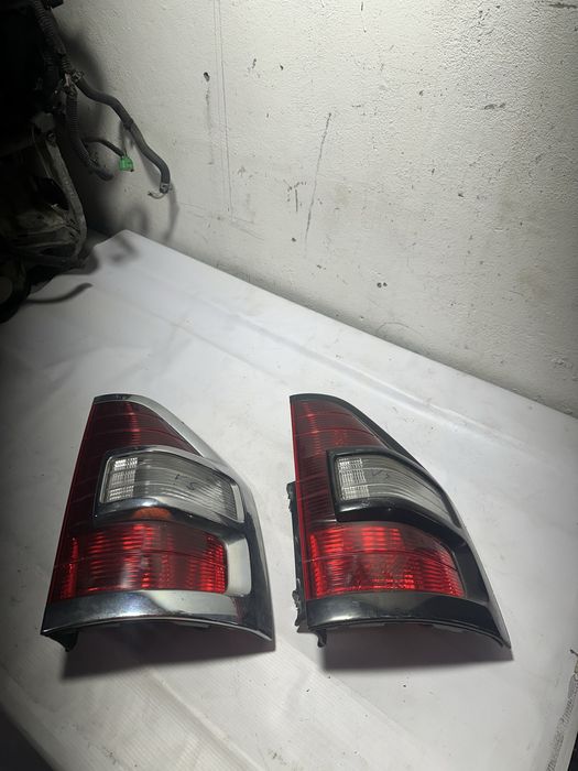 Фонарь задний правый Mitsubishi Pajero 3
