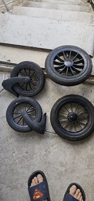 Количка за близнаци