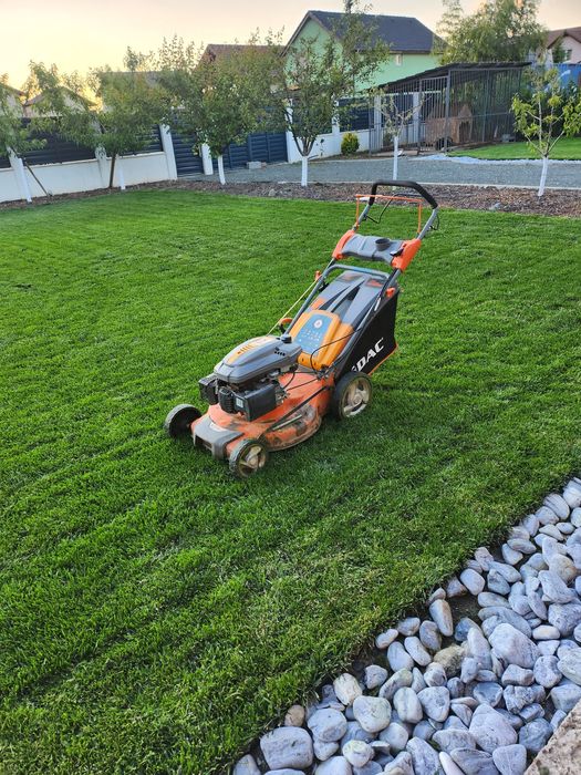 Vand masina tuns iarba 6 CP merge foarte bine