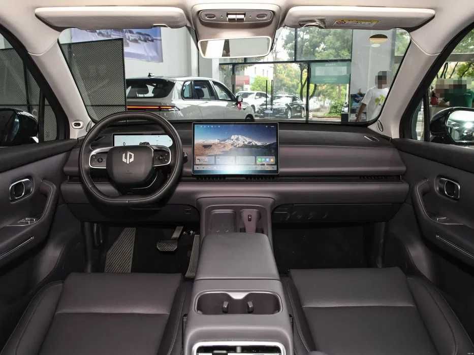 Leapmotor C10 gibrid va elektor 2025 nasiya va naxt