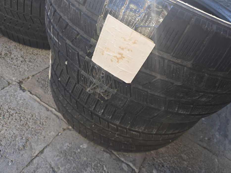 Зимни гуми Pirelli Scorpion Ice & Snow 275/45 R19 – ТОП състояние