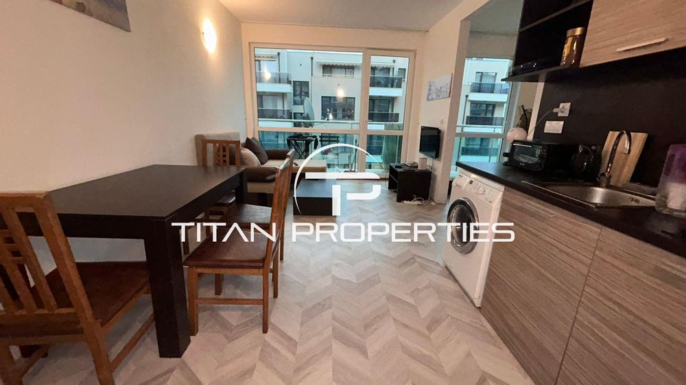 Дава се под наем Едностаен апартамент в Бургас, Сарафово - 52 кв.м за 382.5 € - Снимка #1