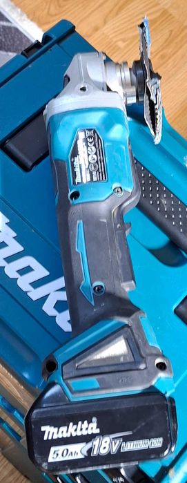 Makita DGA 508 ъглошлайф