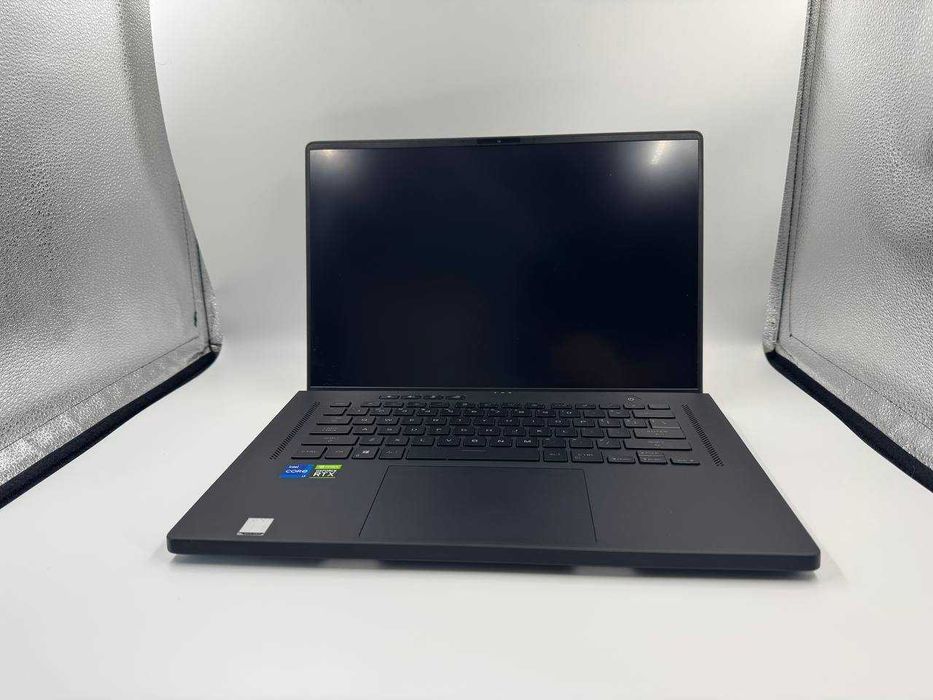 Asus ROG M16 RTX 3060 i7-11800H