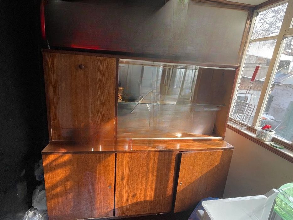 Продам советский сервант