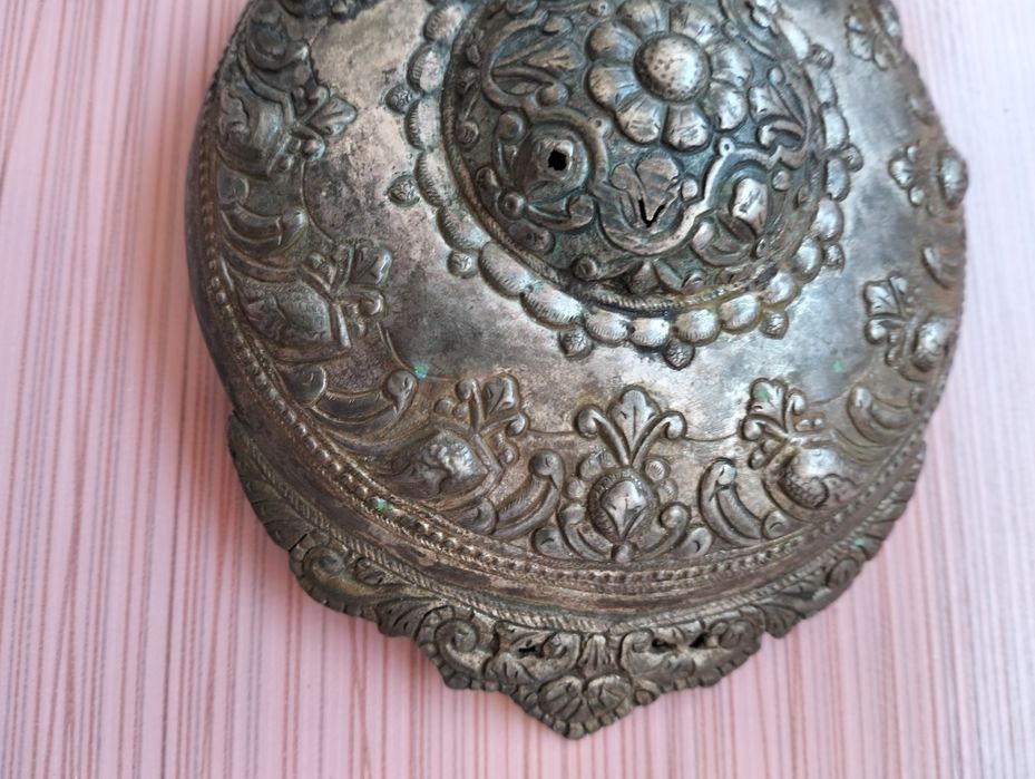 Голяма сребърна пафта