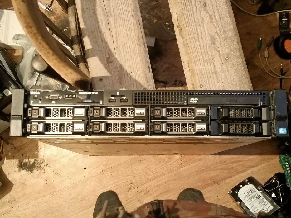 Сервер Dell PowerEdge R720