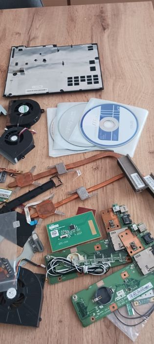 Резервни  части  Asus  K-52 G