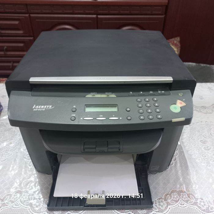Canon mf 4018 3^1 Oq-qora Printer sotiladi