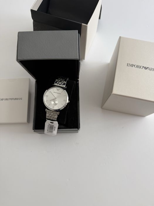 Ceas Armani  barbatesc nou,original