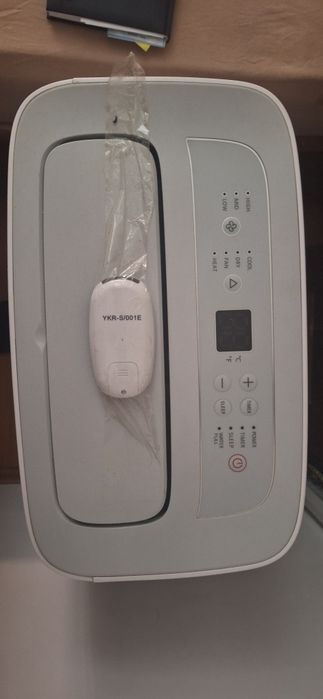 Aer condiționat portabil Beko BEPB12H, 12000 btu, clasa A+.