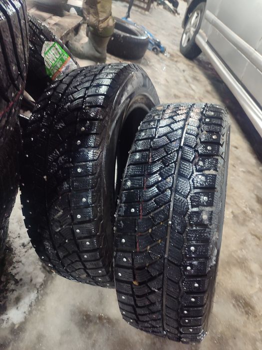 Продам шины зимние