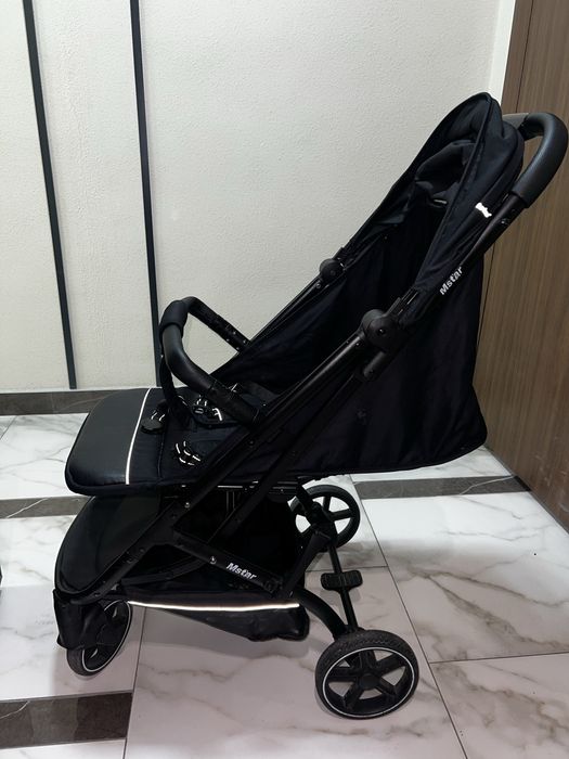 Продается коляска б/у 25 000тг