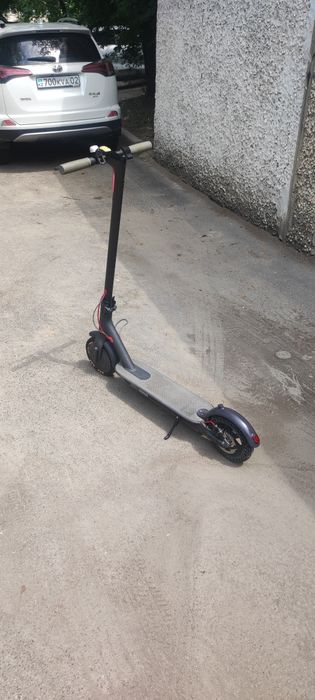 Электросамокат Mi 365