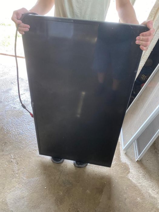 Б/у телевизор сатылады