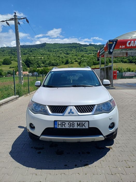 Mitsubishi Outlander 2.2