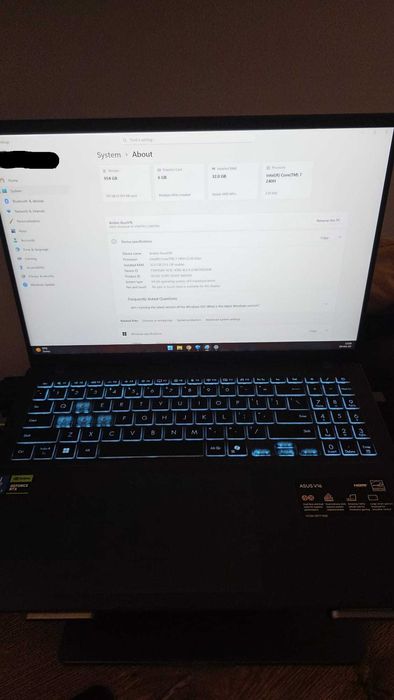 Laptop ASUS V16 V3607VU