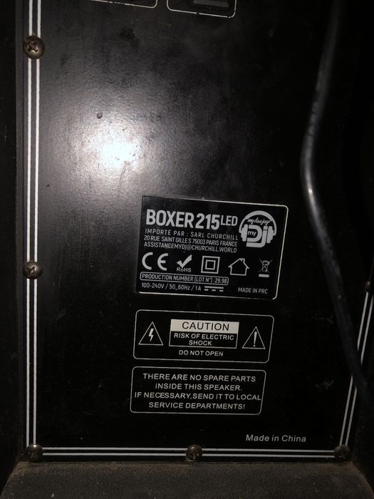 Boxer 215 Led  Boxa  mare  merge tot  mai multe detali la telefon