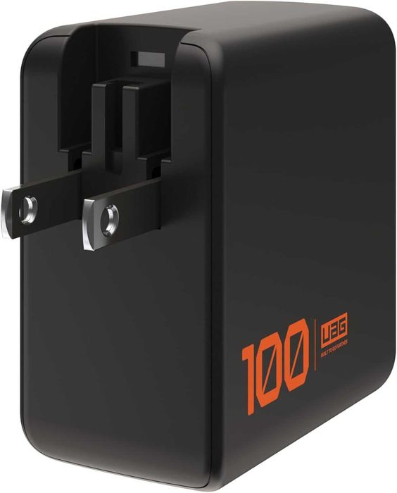 URBAN ARMOR GEAR UAG SRG 100W GaN 3-портово зарядно универсален щепсел