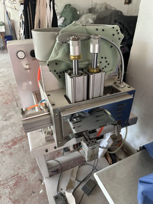 Распродаётся швейный цех промышленные швейные машинки.