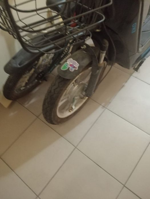 Срочно продам электроскутер