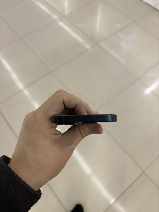 Iphone 13 128gb 77% akb