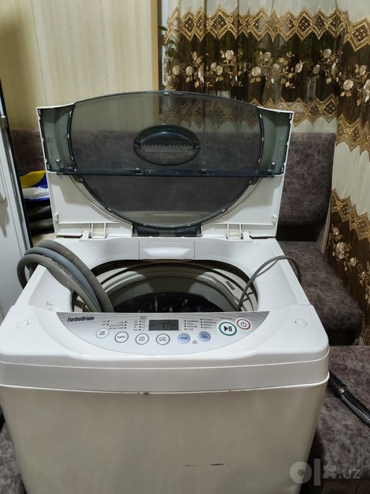 Продаю стиральную машину