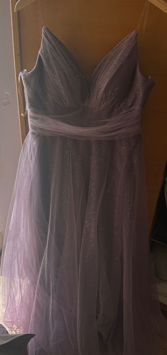 Официална рокля