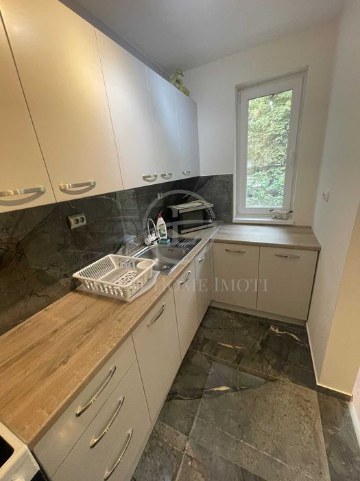 Дава се под наем Тристаен апартамент в Пловдив, Младежки Хълм - 100 кв.м за 999 € - Снимка #6