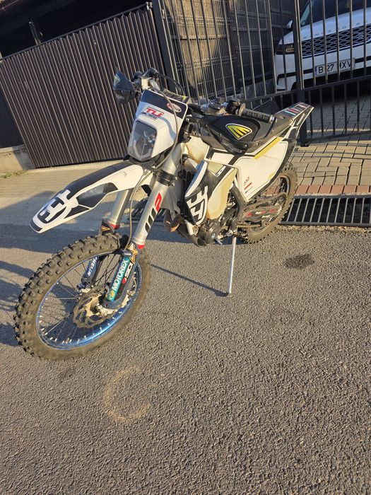 Husqvarna FE 350 2018 pornire buton