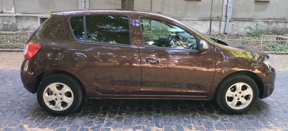 Vând Dacia Sandero 1.5 Dci